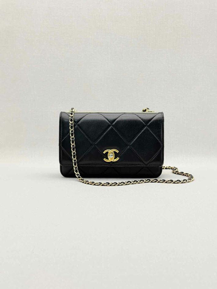 CHANEL Trendy CC WOC Black Quilted Shoulder Bag