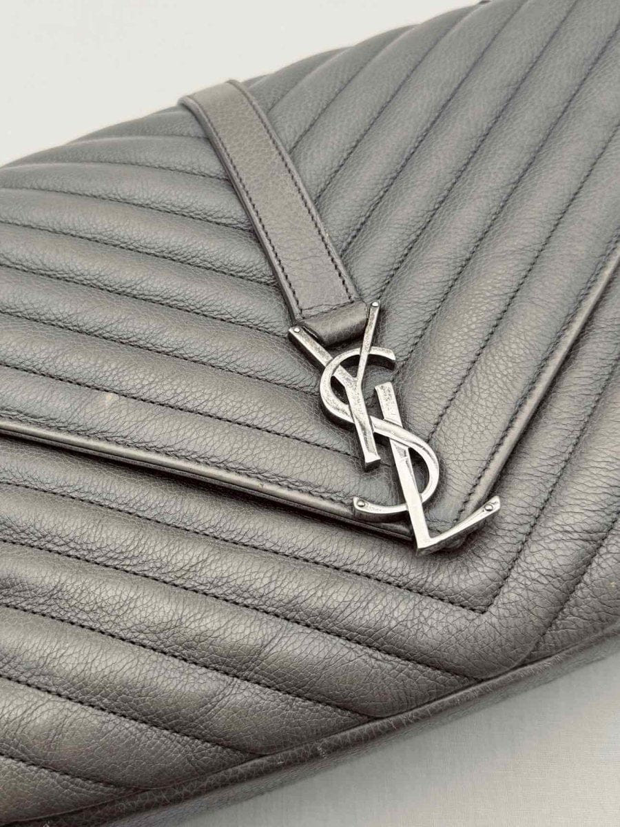 SAINT LAURENT College Grey Chevron Shoulder Bag