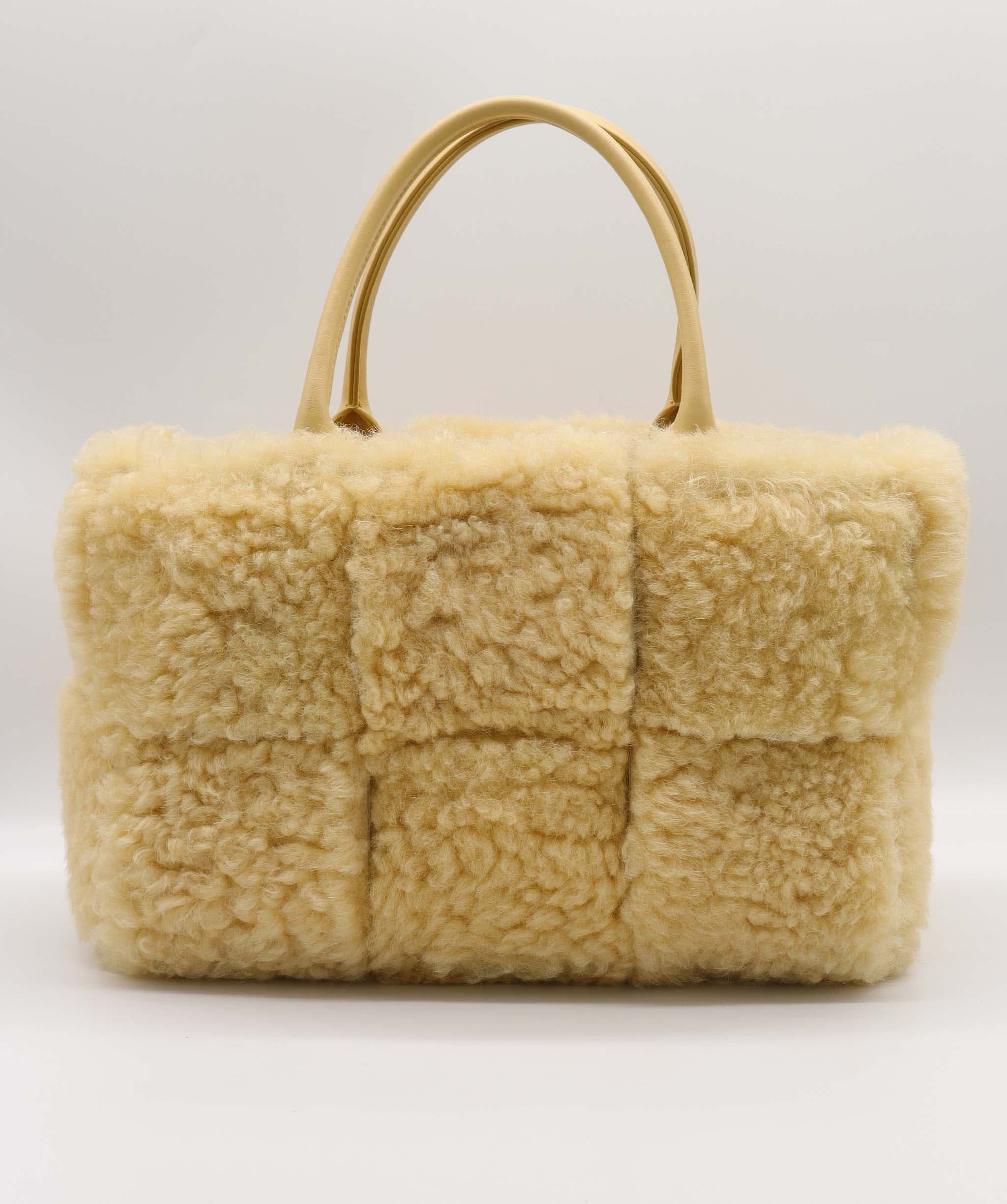 BOTTEGA VENETA ARCO TOTE BAG YELLOW ASC7287