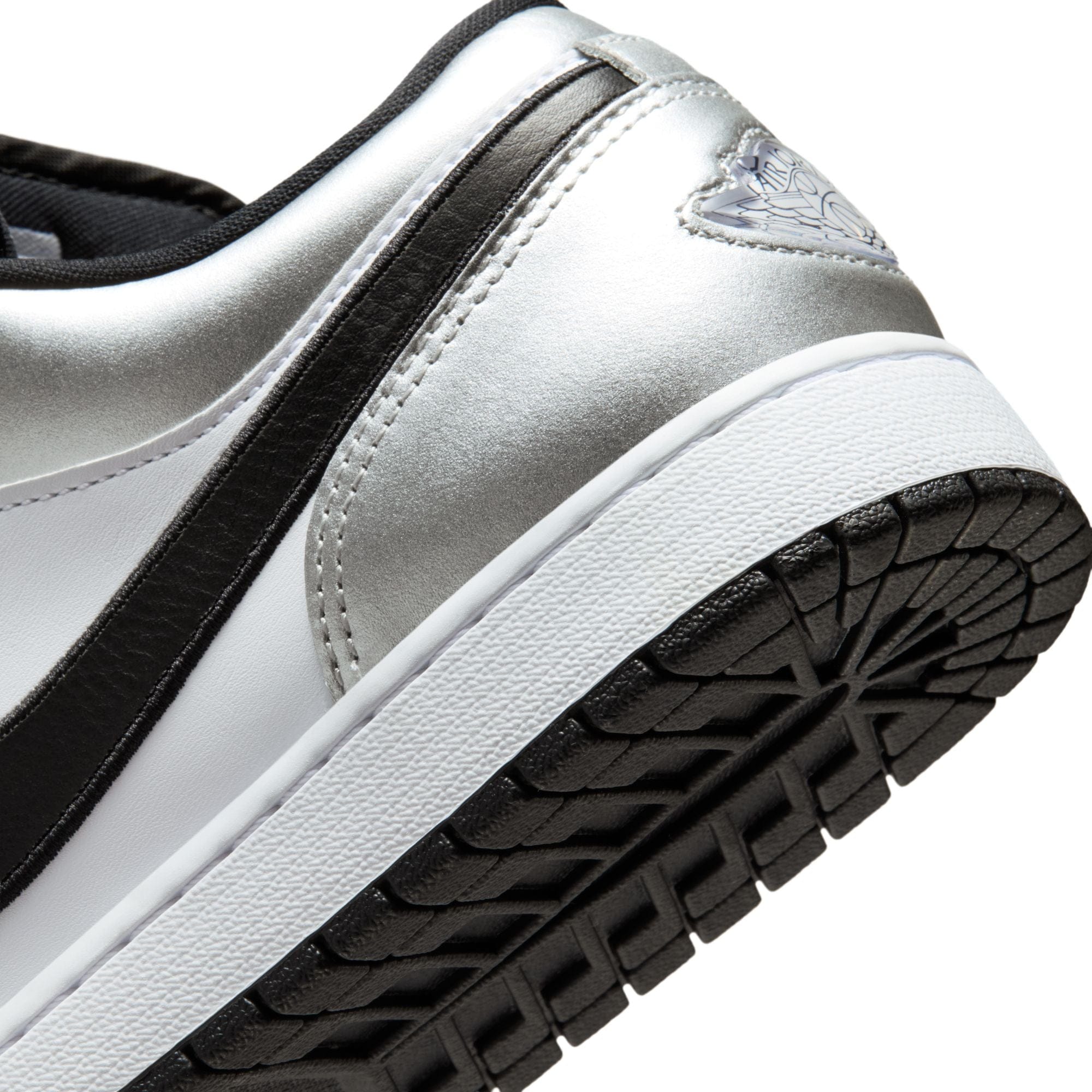 Air Jordan 1 Low SE Color: WHITE/BLACK-WHITE-METALLIC SILVER Style: IR2278-100