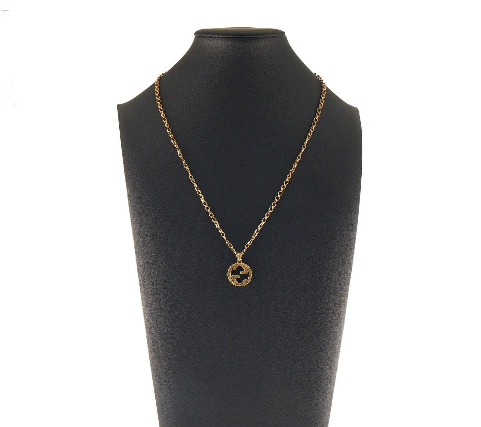 Gucci Interlocking G Arabesque Pendant Necklace in 18K