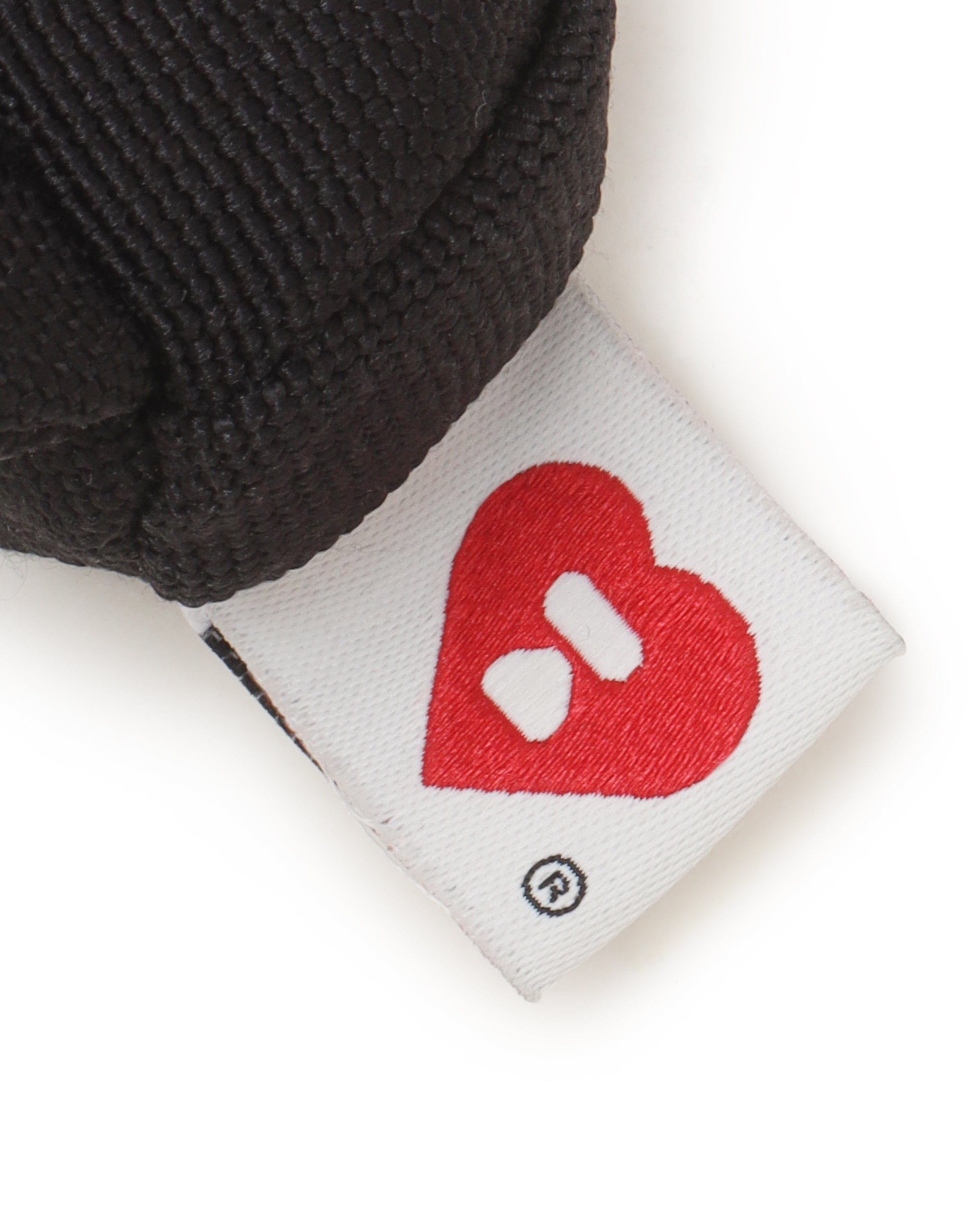 APEE Heart moonface cap keychain