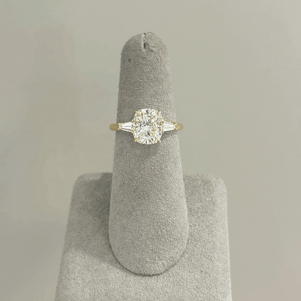 Moyer Collection 18k Yellow Gold 2.45ct Cushion Cut Three-Stone Diamond Complete Engagement Ring - 020670