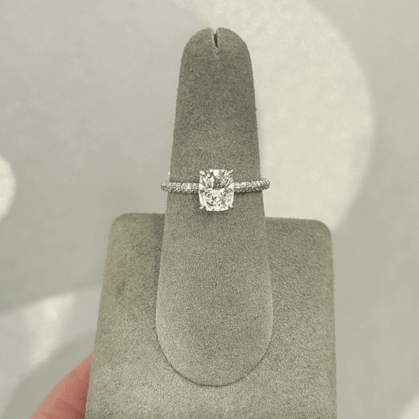 Moyer Collection 18k White Gold 1.40ct Cushion Diamond Complete Engagement Ring - 011307