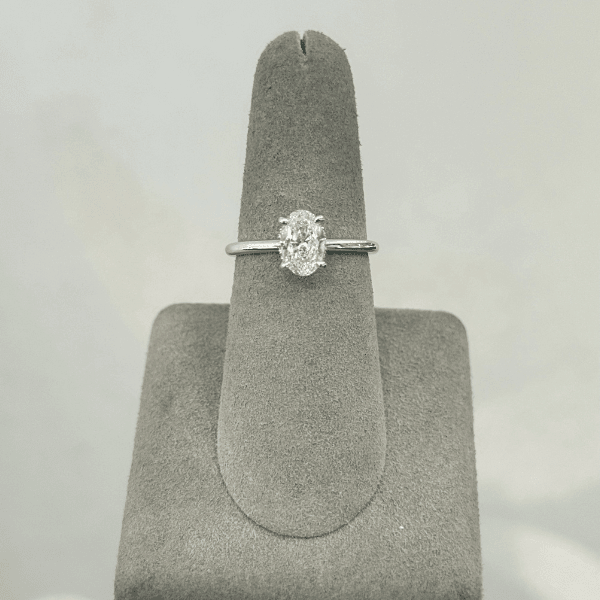 Moyer Collection 18K White Gold 1.00ct Oval Diamond Complete Engagement Ring - 011295