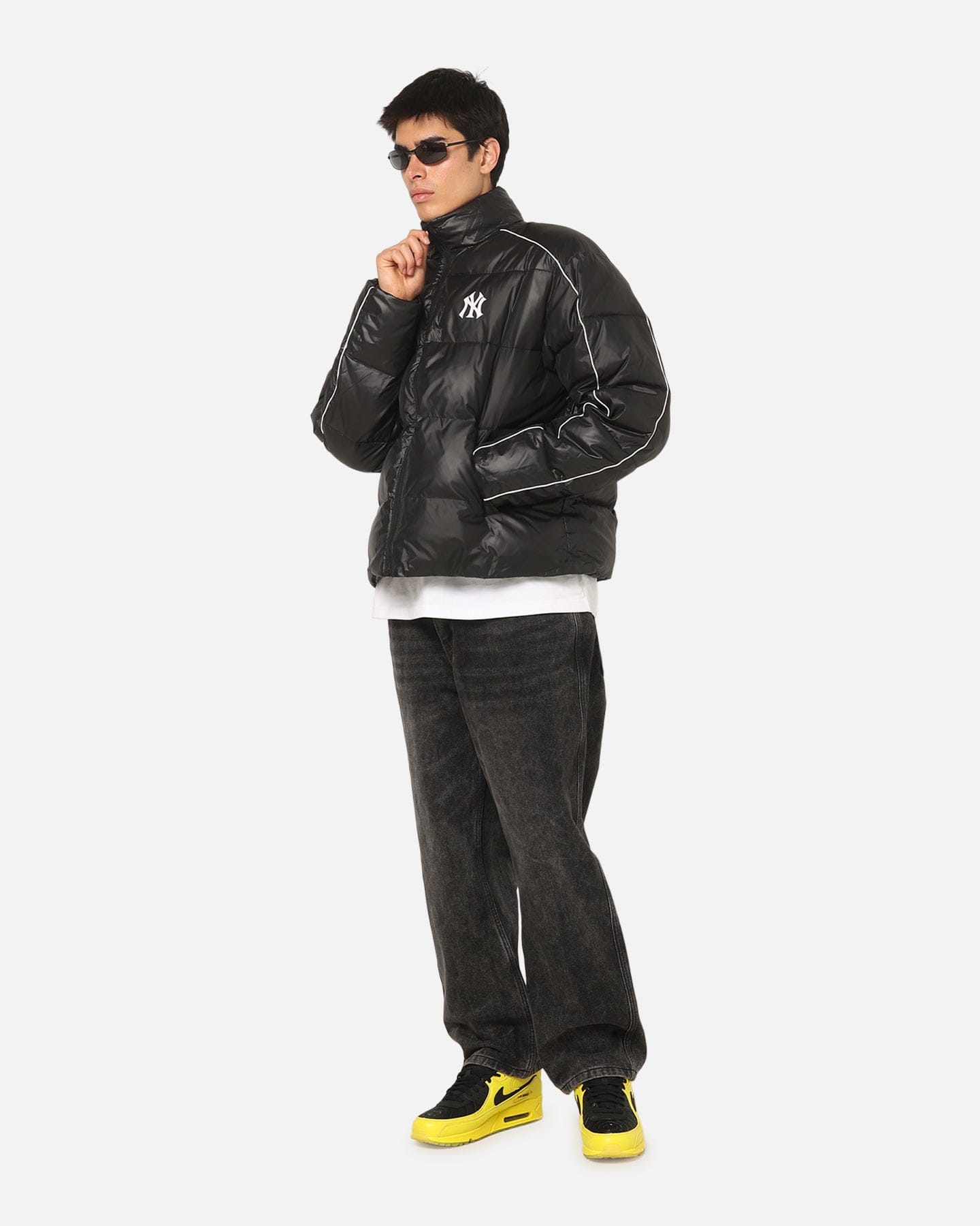 Majestic Athletic New York Yankees Puffer Jacket Black