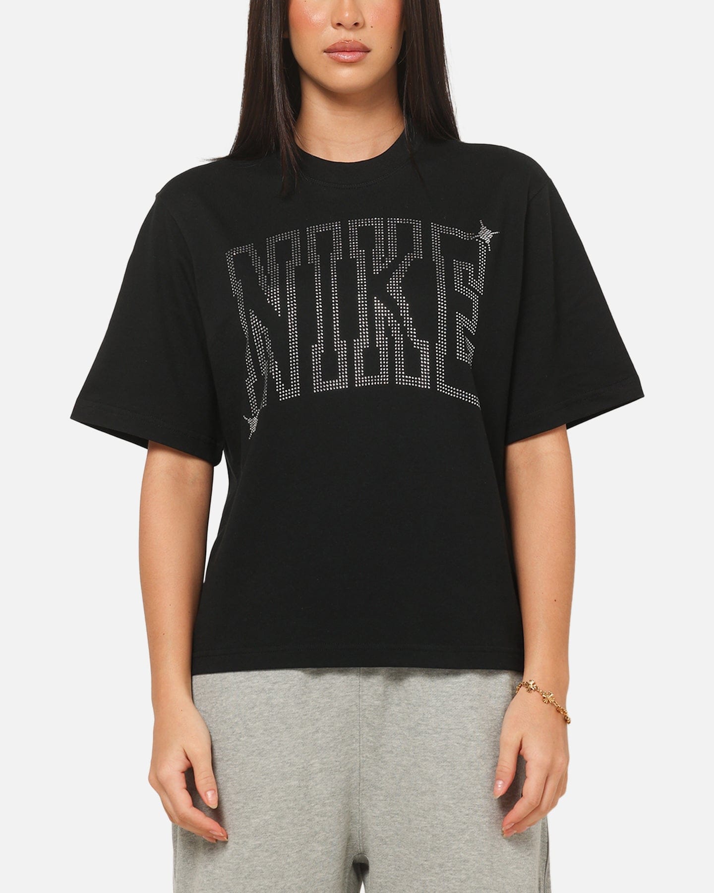 Nike Women's Sportswear Classic Boxy Loose T-Shirt Black