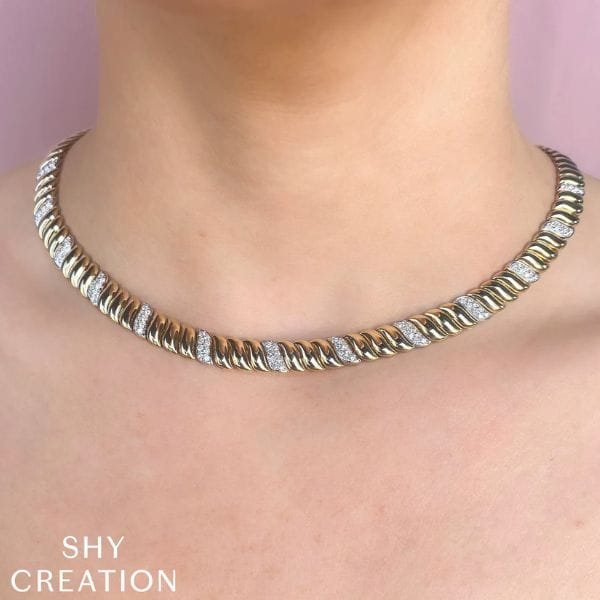 Shy Creation 14K Gold 1.77ctw Diamond Bold Gold Collar Necklace - SC22009396RD