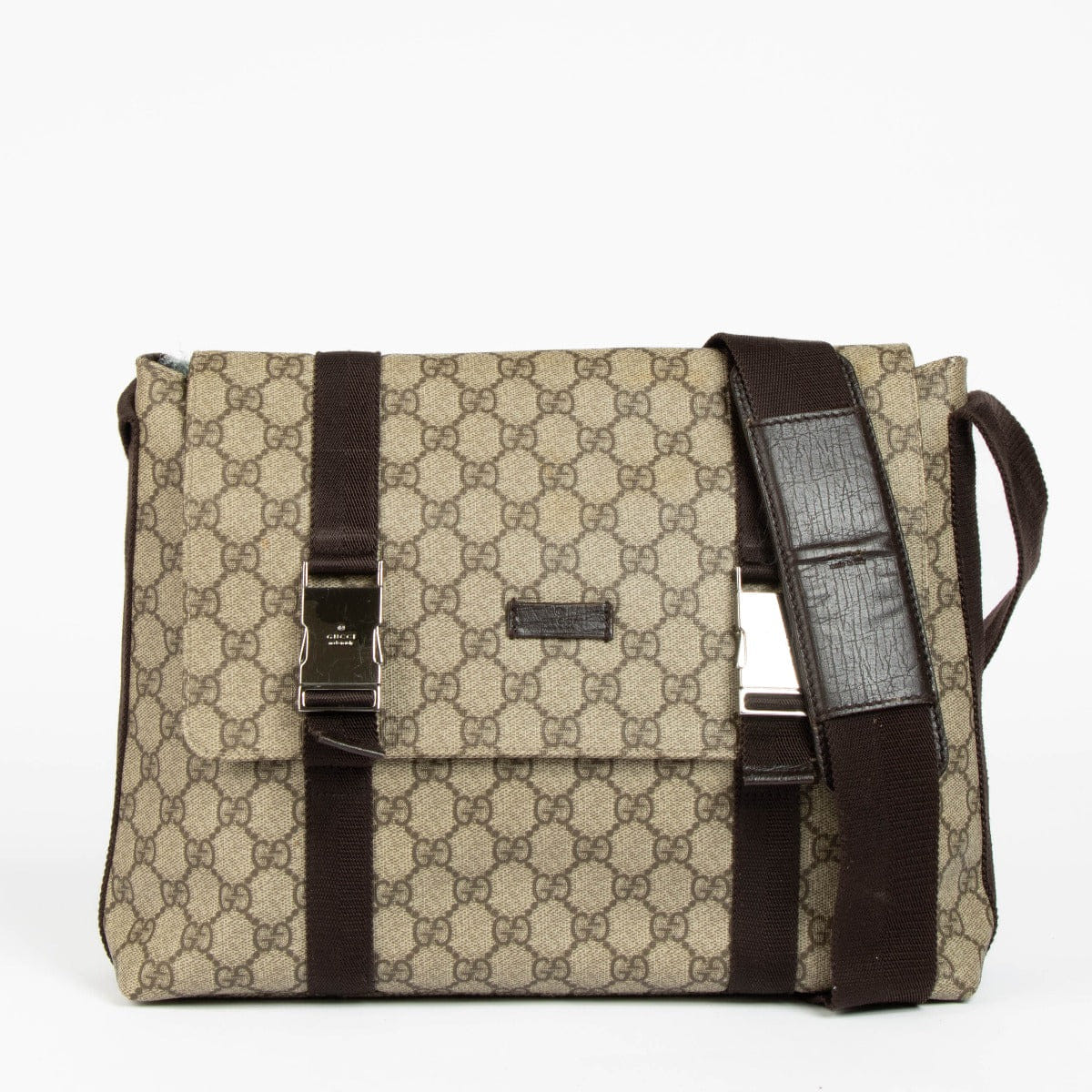 Gucci GG Supreme Canvas Messenger Bag