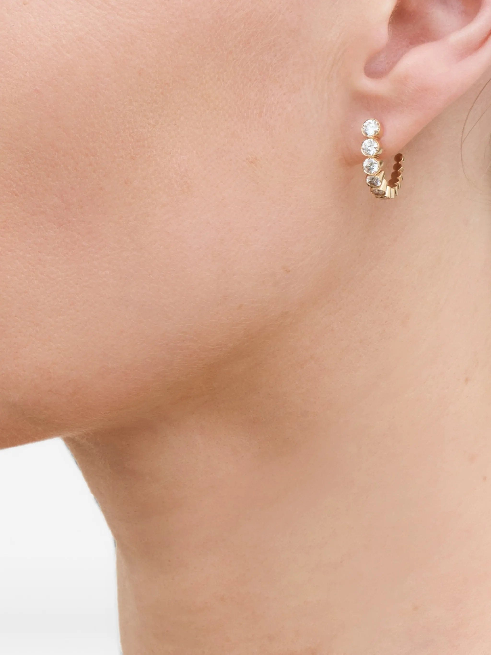 Sophie Bille Brahe Boucle diamond earring