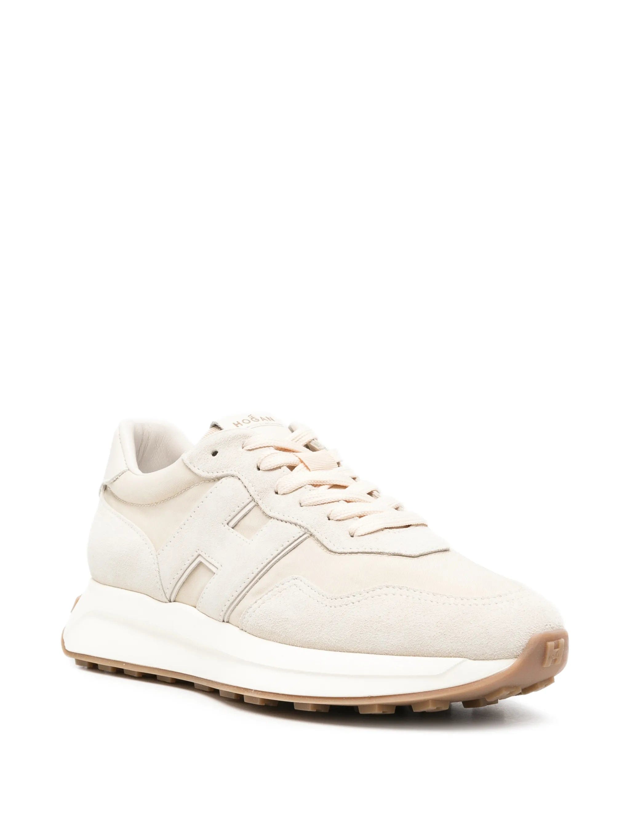 Hogan H641 logo-patch sneakers