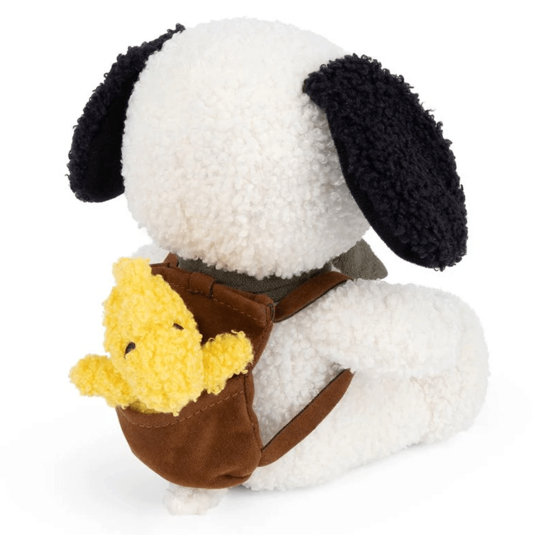 Bon Ton SNOOPY 8 inch plush with Woodstock in Backpack