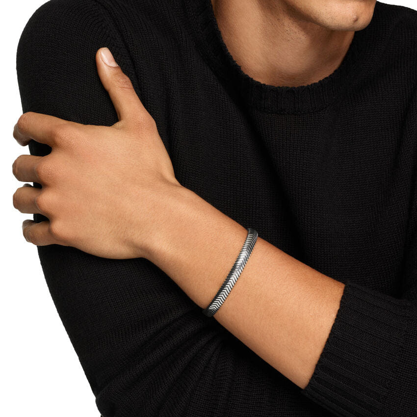 David Yurman Chevron Cuff Bracelet in Sterling Silver, 8mm, Size Medium