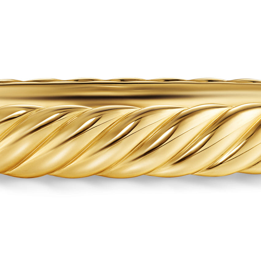 David Yurman Sculpted Cable Bangle Bracelet in 18K Yellow Gold, 8mm, Size Medium