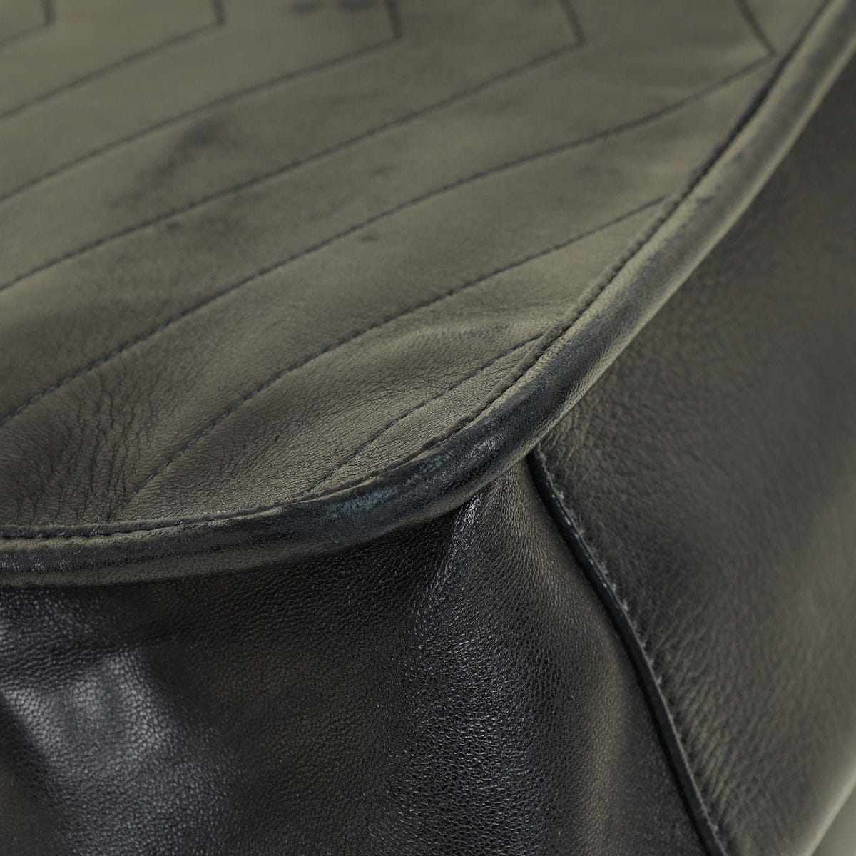 Saint Laurent YSL Black Niki Medium Shoulder Bag