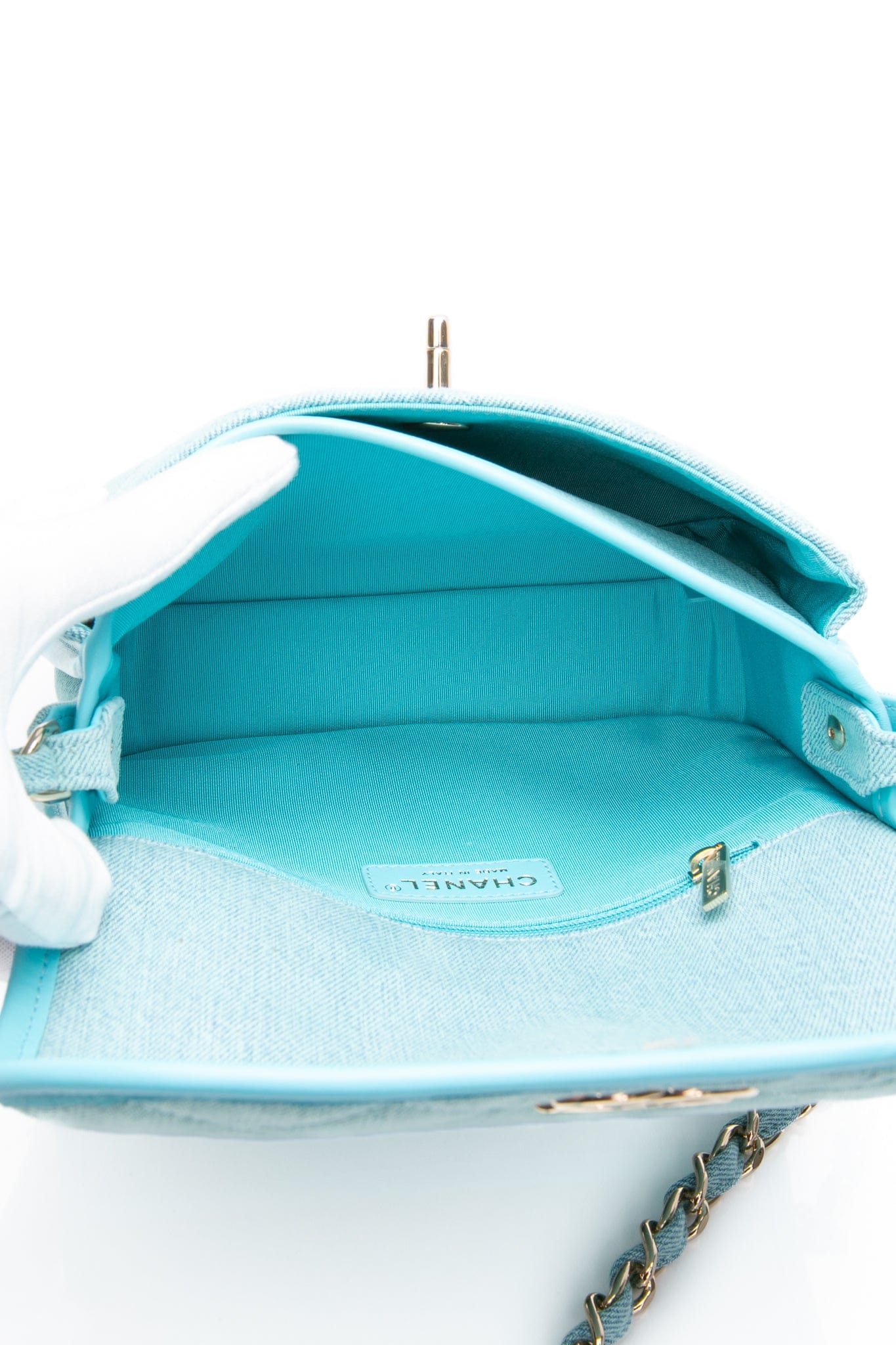 CHANEL Blue Denim CC Quilted Small Messenger Flap Crossbody Bag