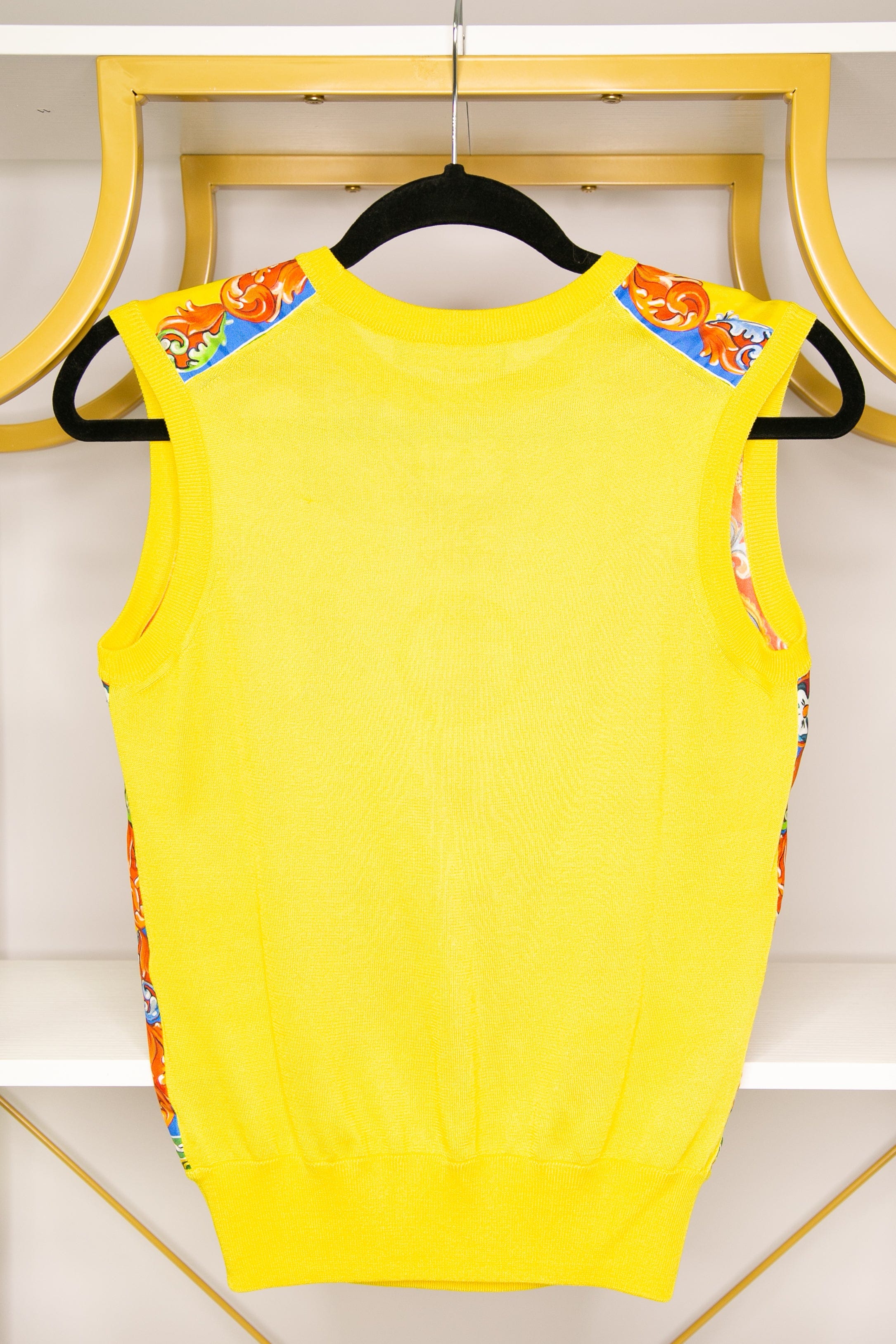 DOLCE & GABBANA Caretto Knitted Sleeveless Silk Yellow Printed Sweater Size 38 (Small)