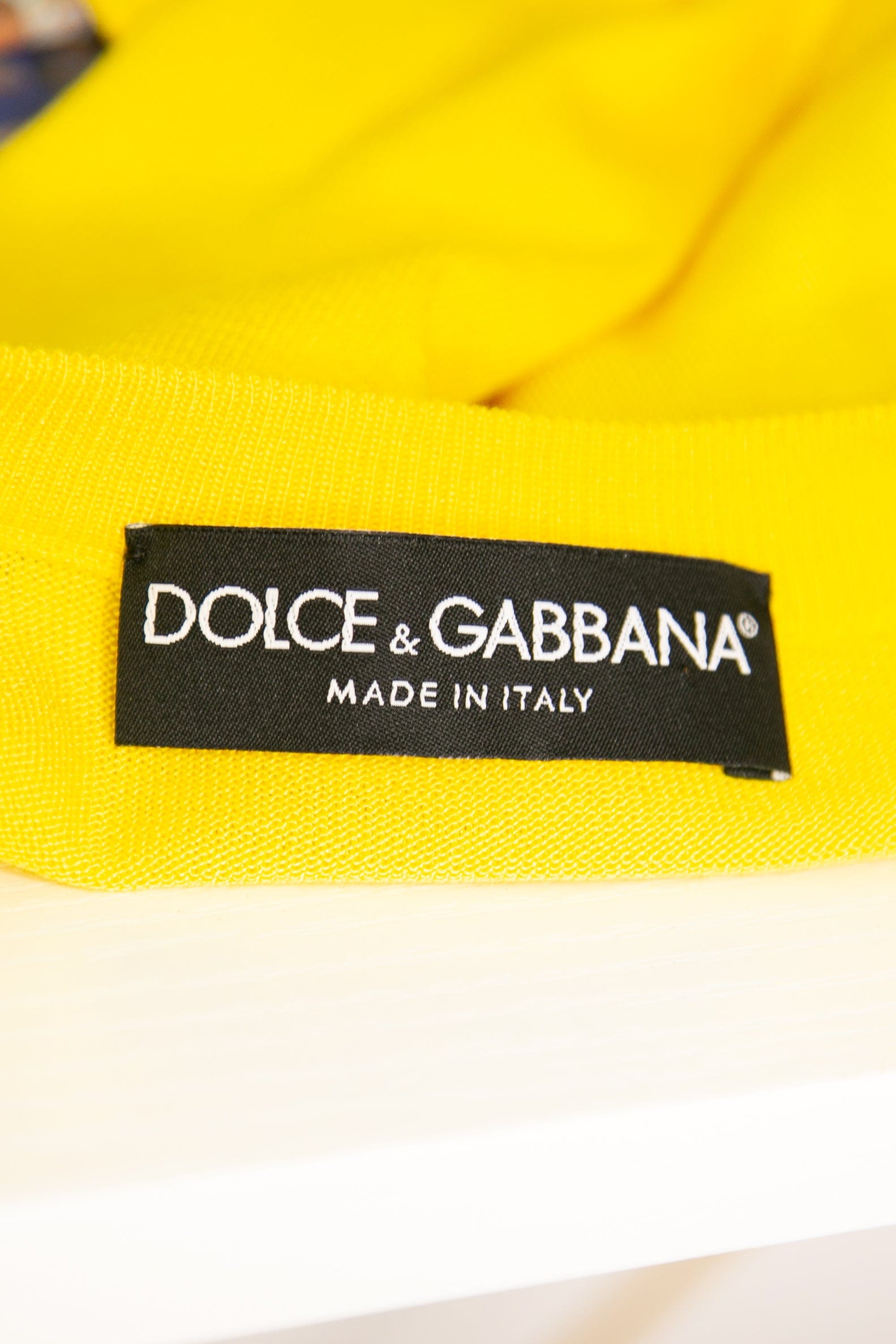 DOLCE & GABBANA Caretto Knitted Sleeveless Silk Yellow Printed Sweater Size 38 (Small)