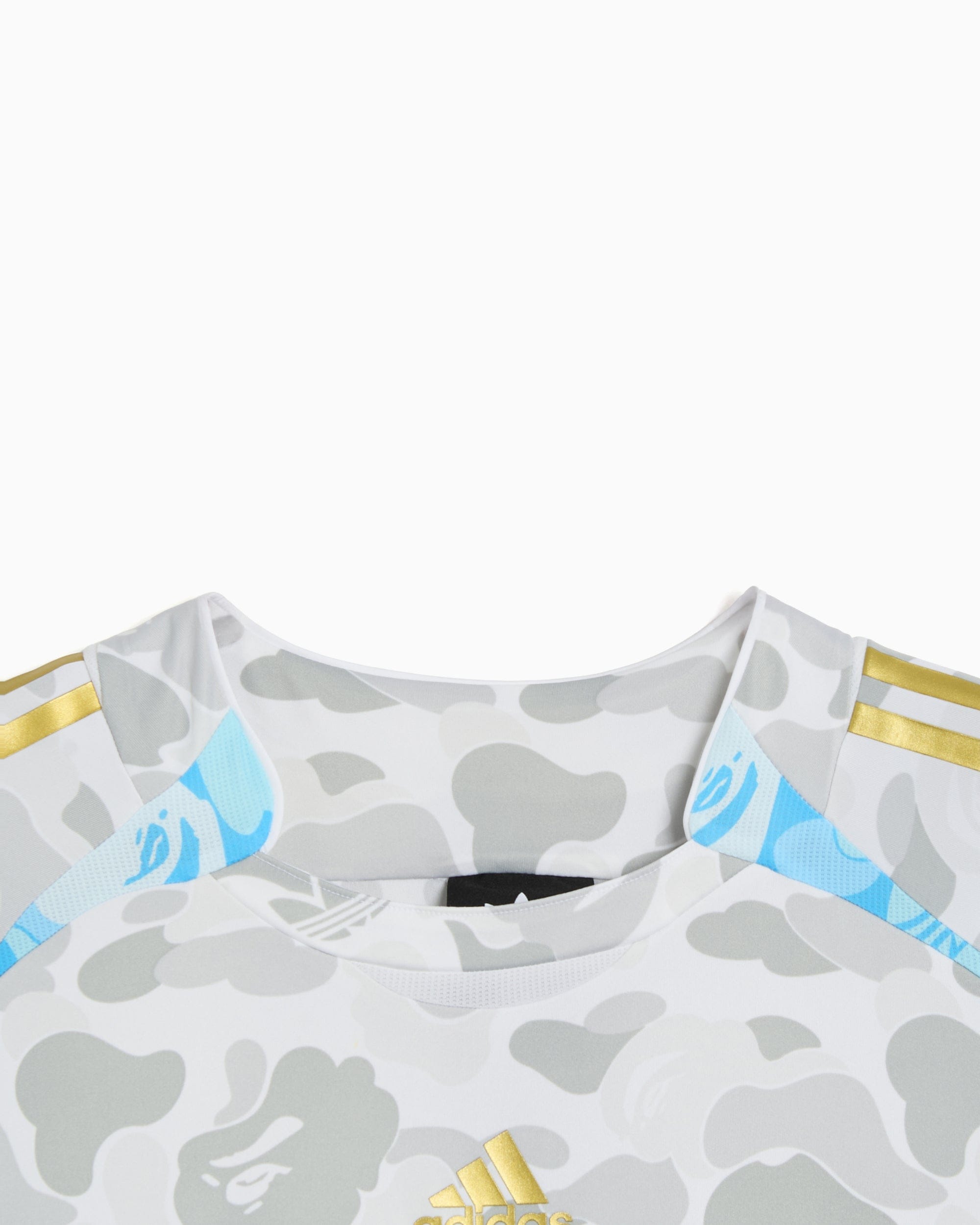 adidas Jersey T-Shirt con gráfico adidas Originals x BAPE Teamgeist para hombre