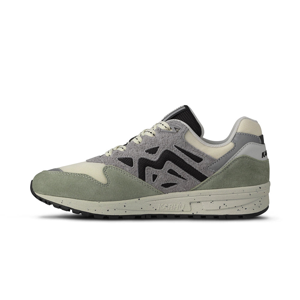 Karhu Legacy 96 Sneaker Herren – Tea / Jet Black