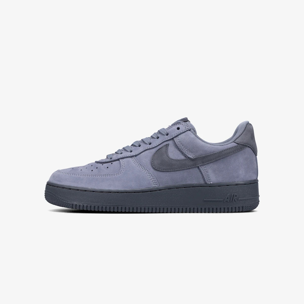 NIKE AIR FORCE 1 LOW RETRO PREMIUM QS