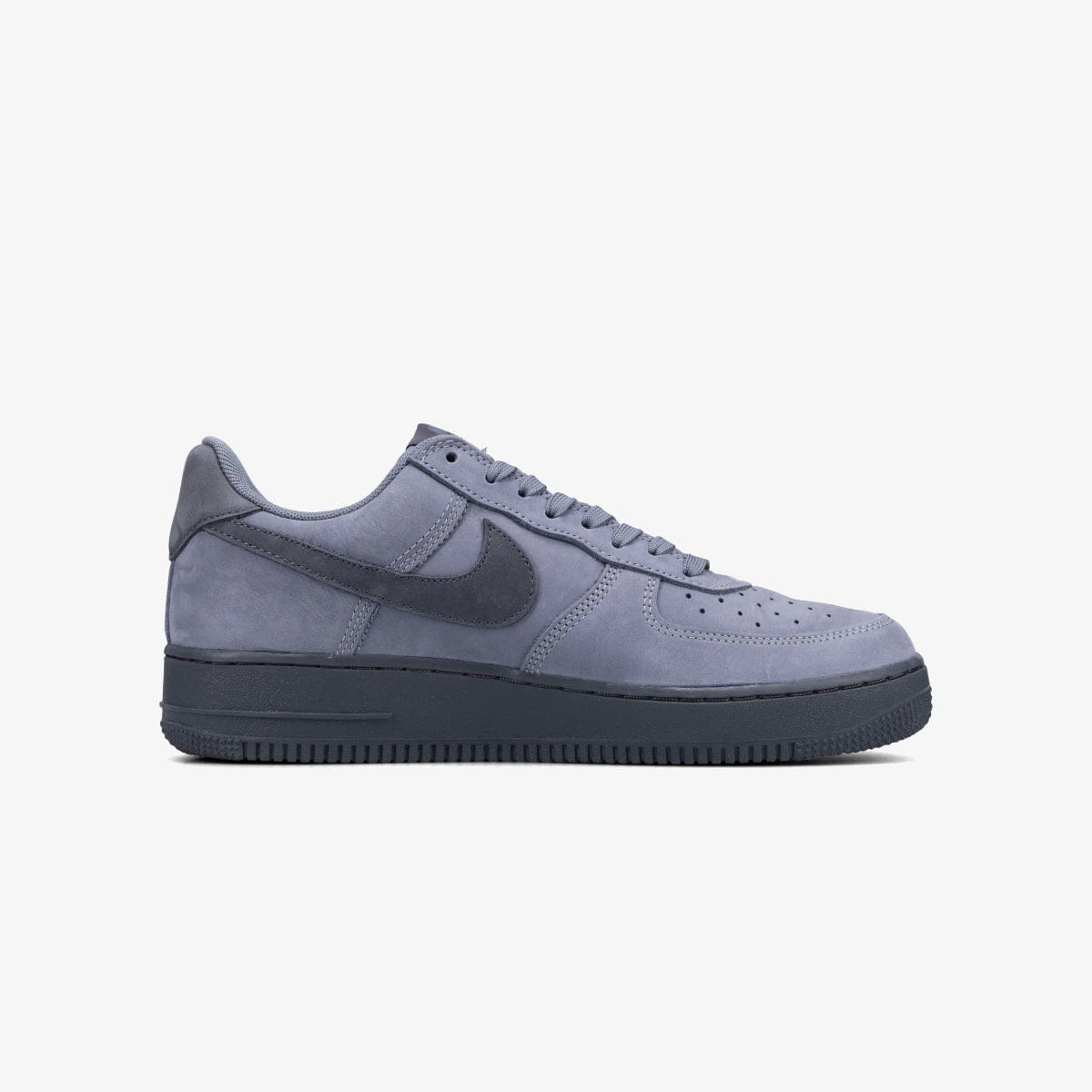 NIKE AIR FORCE 1 LOW RETRO PREMIUM QS