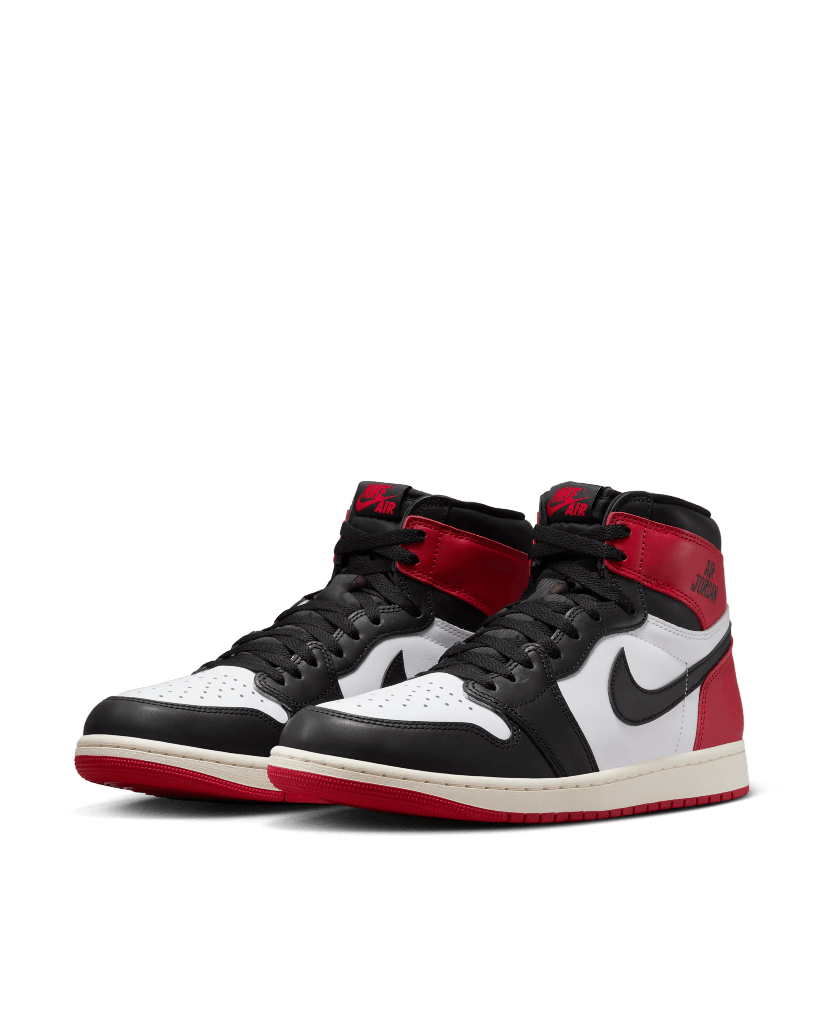 Nike Air Jordan 1 Retro High OG 'Black Toe'