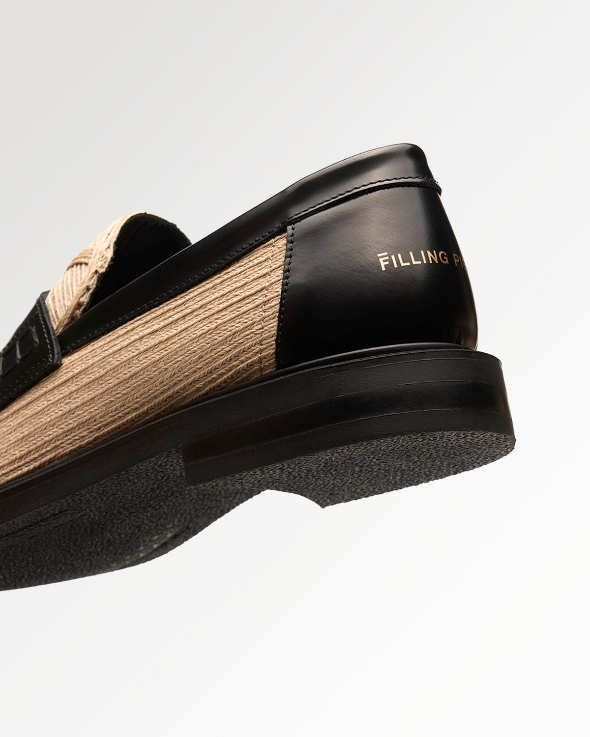 Entry Luxury Loafer Solid Raffia Natural
