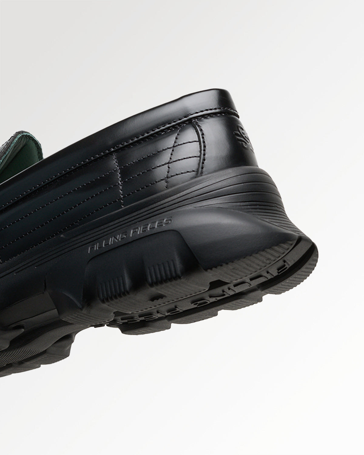 Entry Luxury Hybrid Loafer Quilted Black