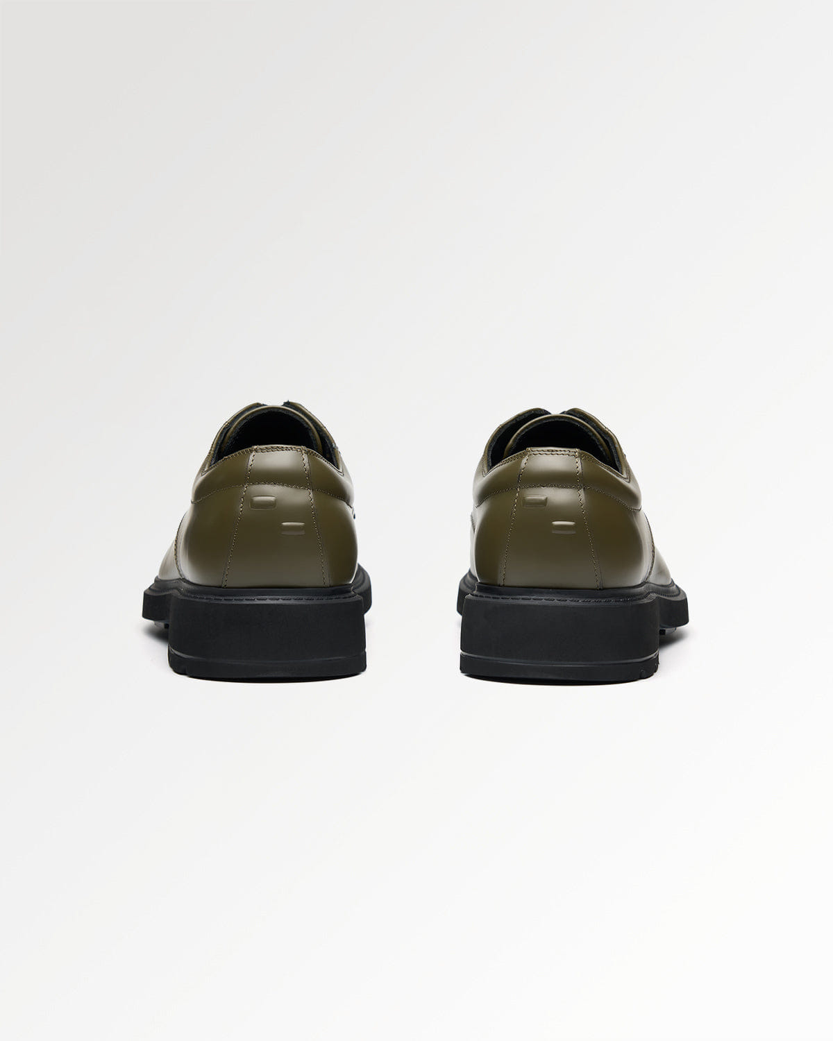 Visionary Clean Derby Polido Green