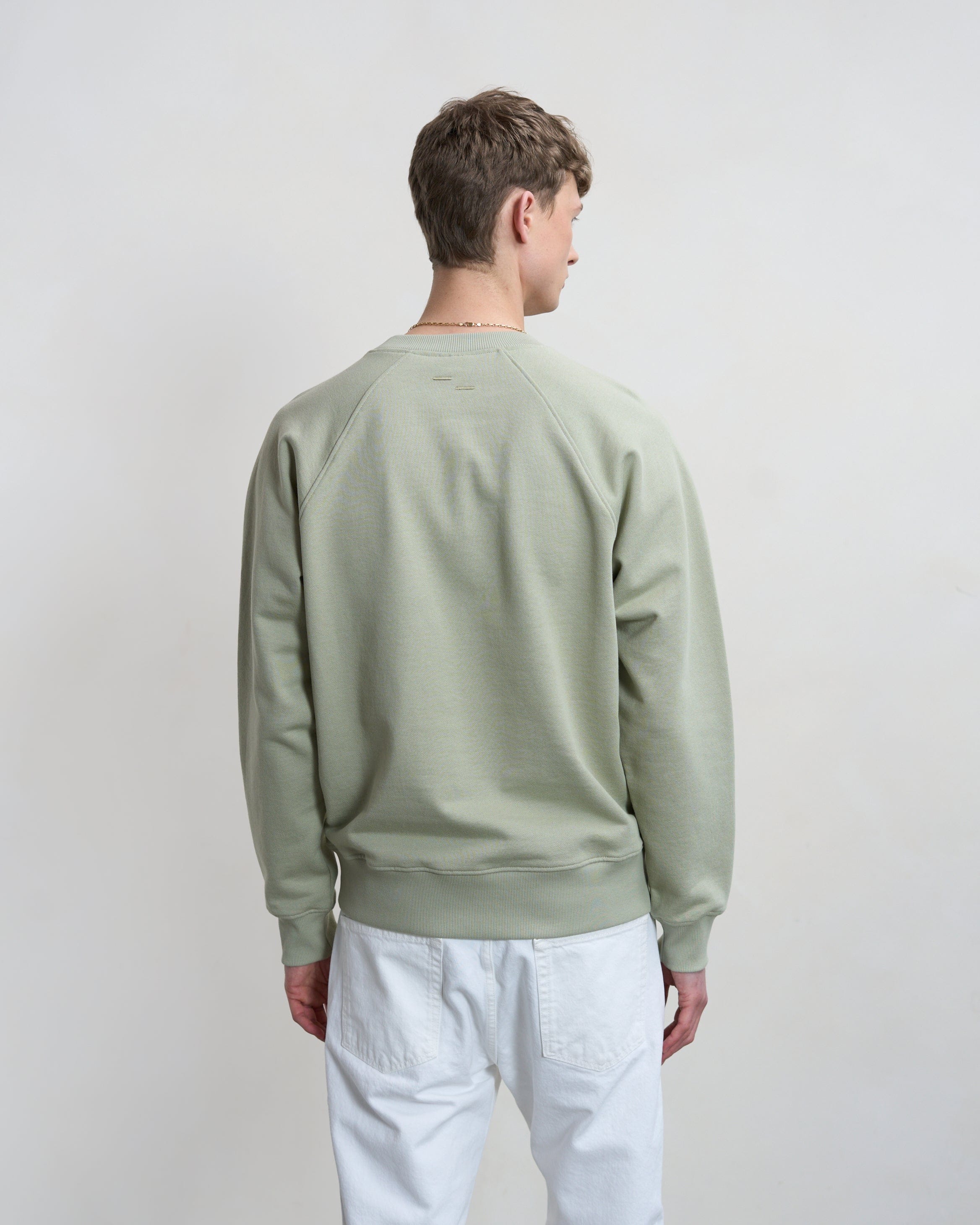 Conventional Sweatshirt Embroidered Knot Tea