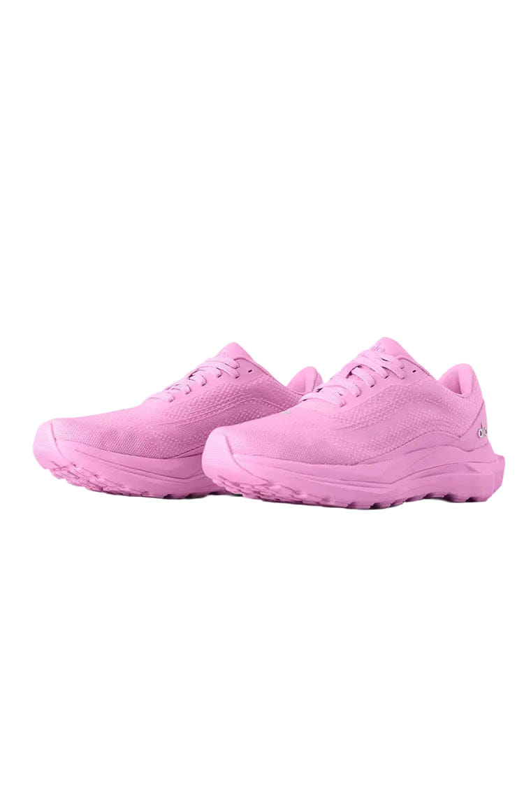 Alo Runner Sneaker Candy Heart Pink -Preorder