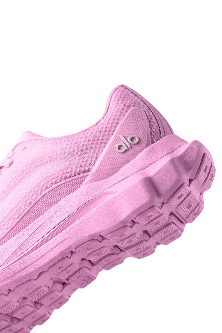 Alo Runner Sneaker Candy Heart Pink -Preorder
