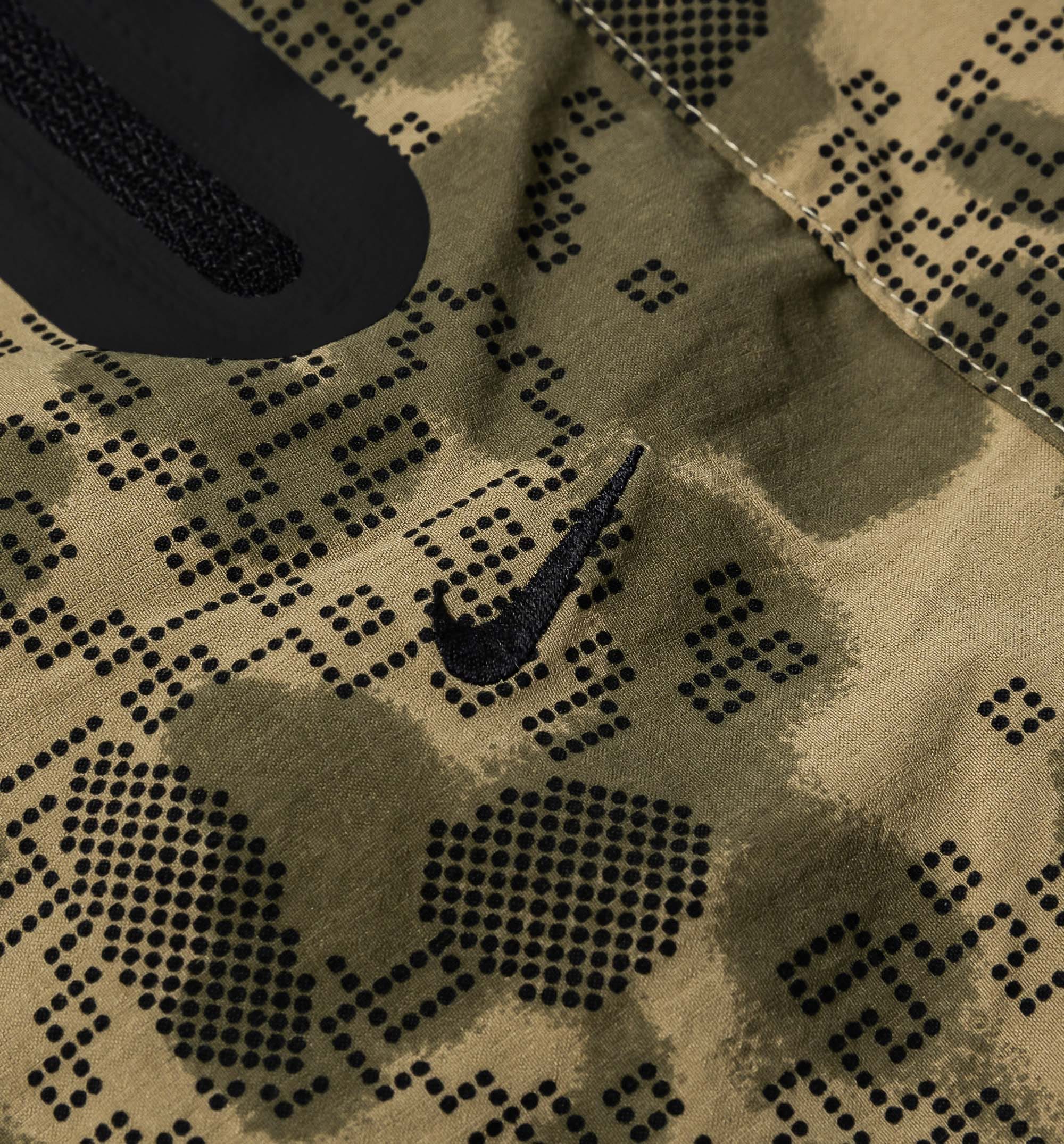 Nike Tech Dri Fit Woven Camo Loose Mens Pant - Camo/Green