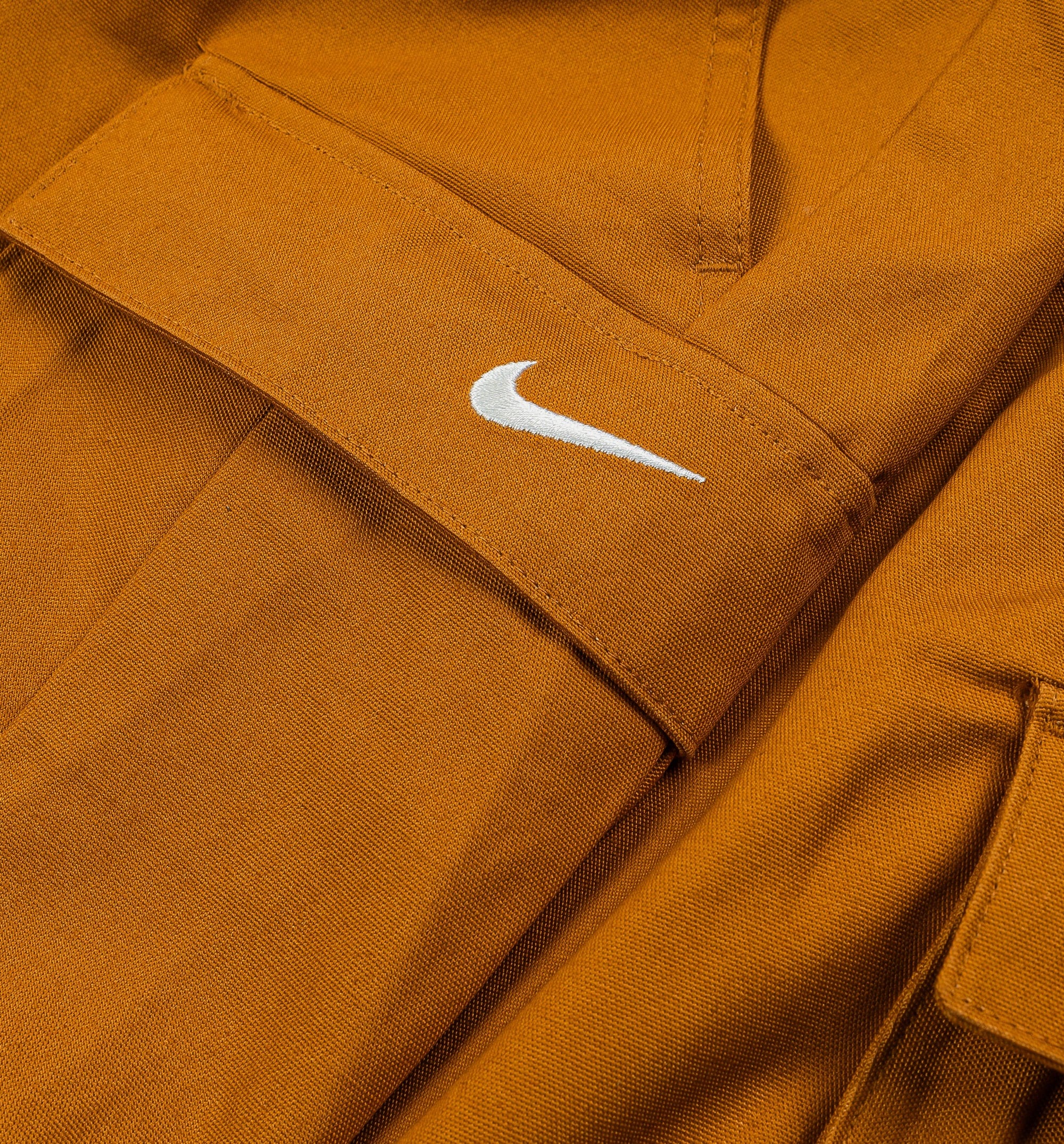 Nike Mid Rise Loose 5" Cargo Womens Shorts - Desert Ochre/Sail