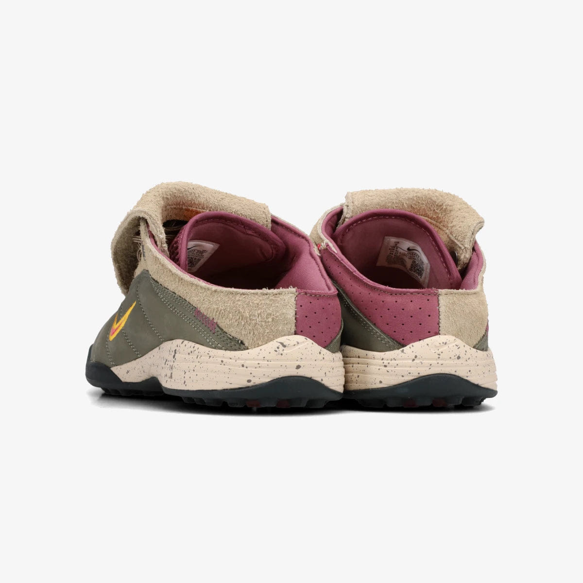 NIKE TOTAL 90 MULE × KIDS OF IMMIGRANTS