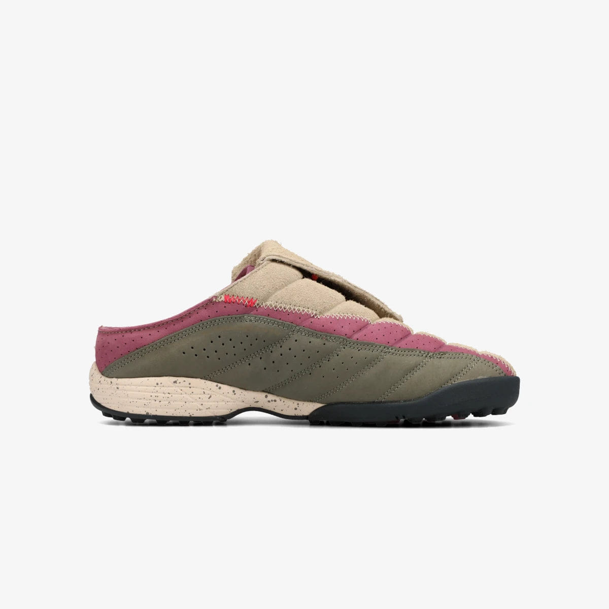 NIKE TOTAL 90 MULE × KIDS OF IMMIGRANTS