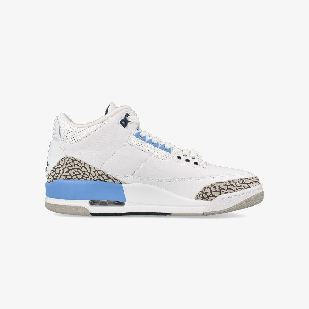 NIKE AIR JORDAN 3 RETRO -UNC-