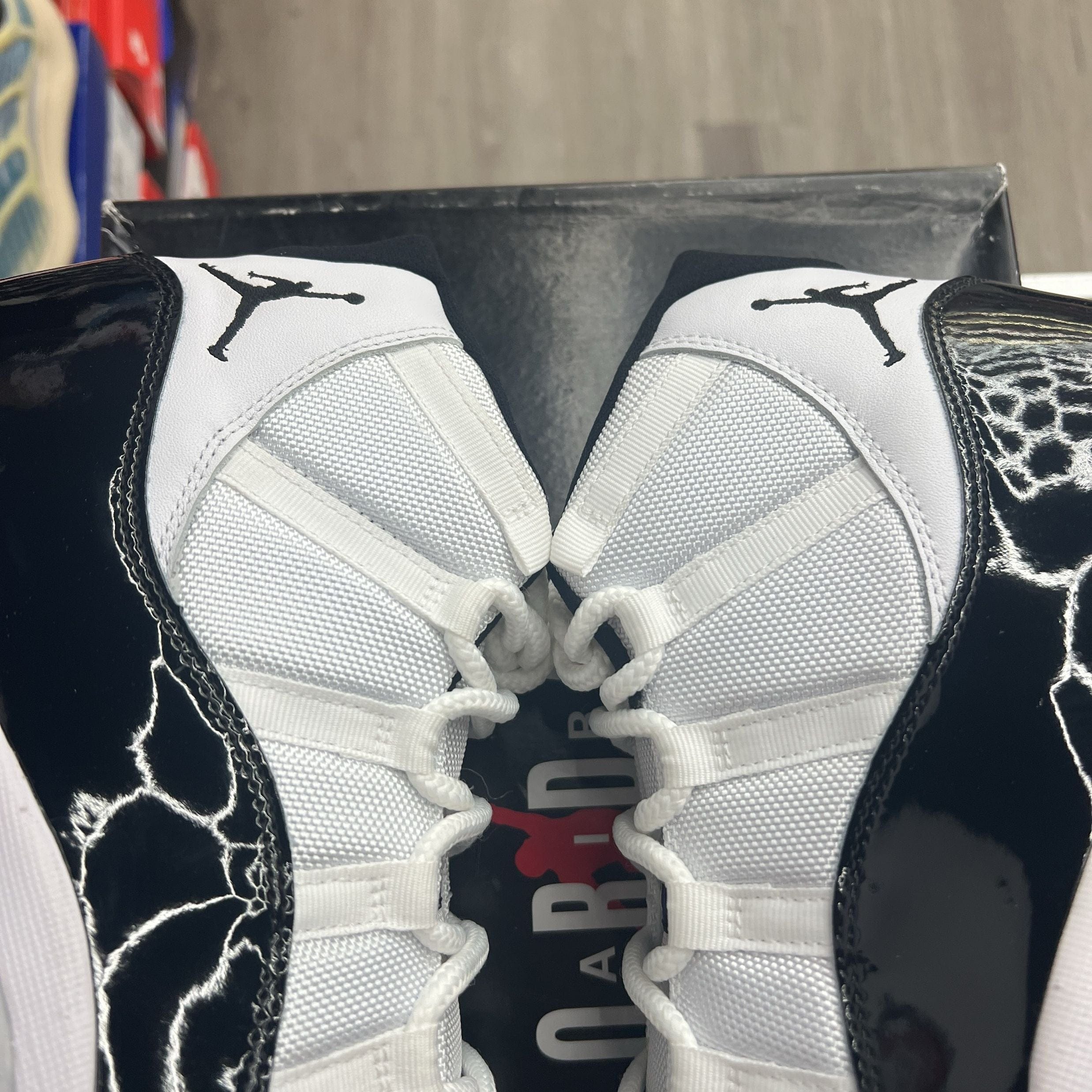 Air Jordan 11 Retro Concord (2018) PRICE DROP
