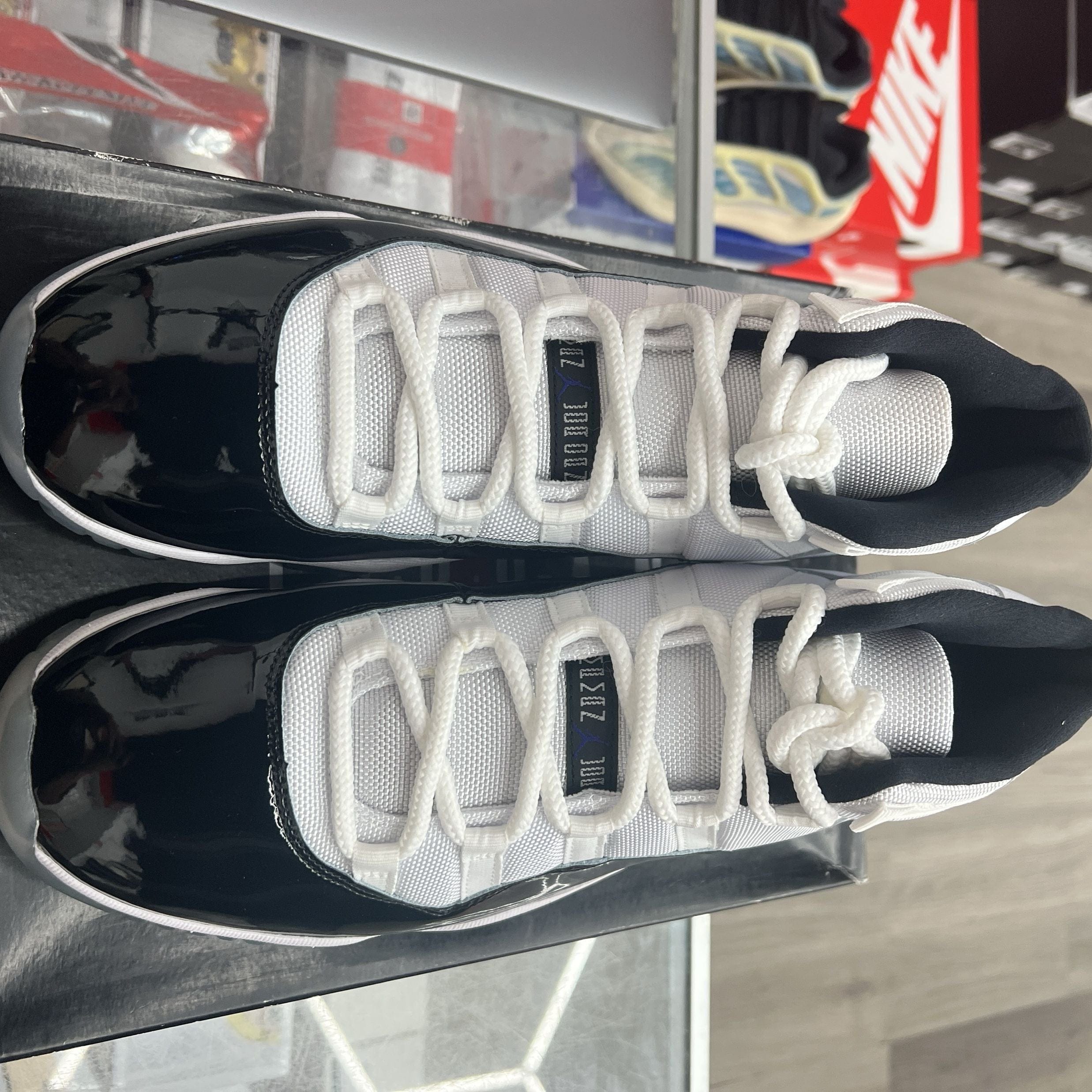 Air Jordan 11 Retro Concord (2018) PRICE DROP