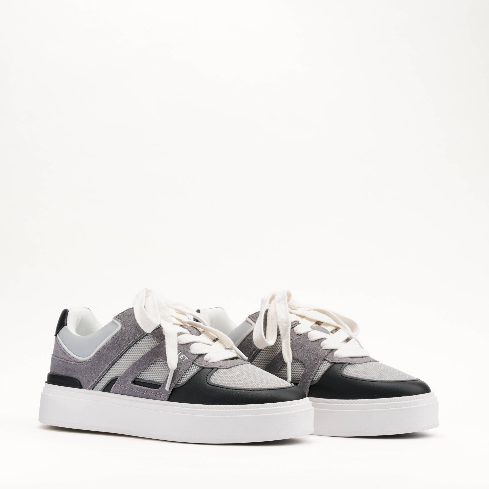 Mallet London MALLET Fenchurch Men's Grey Black Leather Trainers