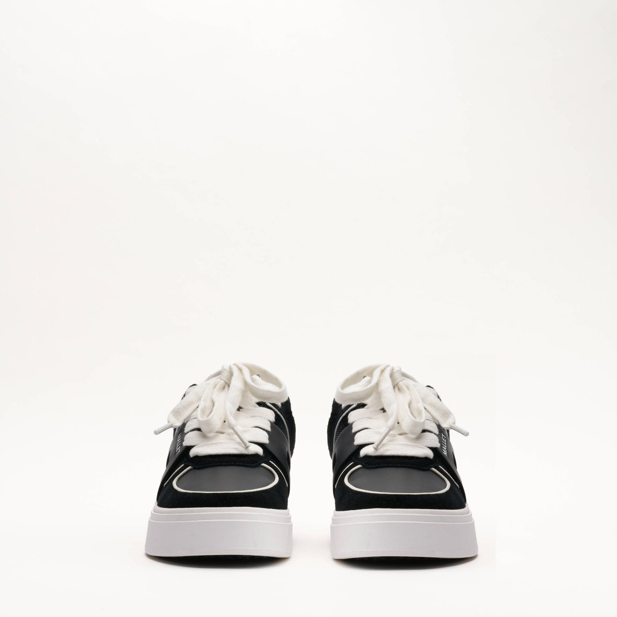 Mallet London MALLET Fenchurch Men's Black White Leather Trainers