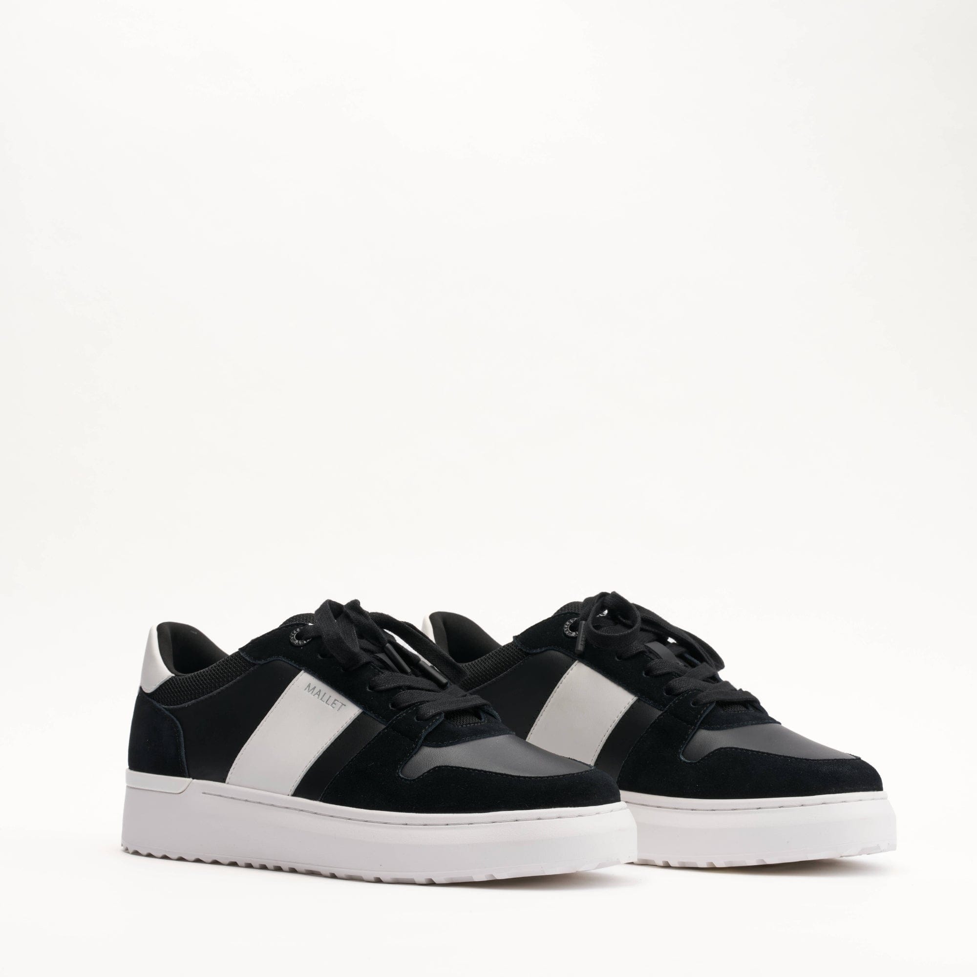 Mallet London MALLET Hoxton Lite Men's Black White Leather Trainers