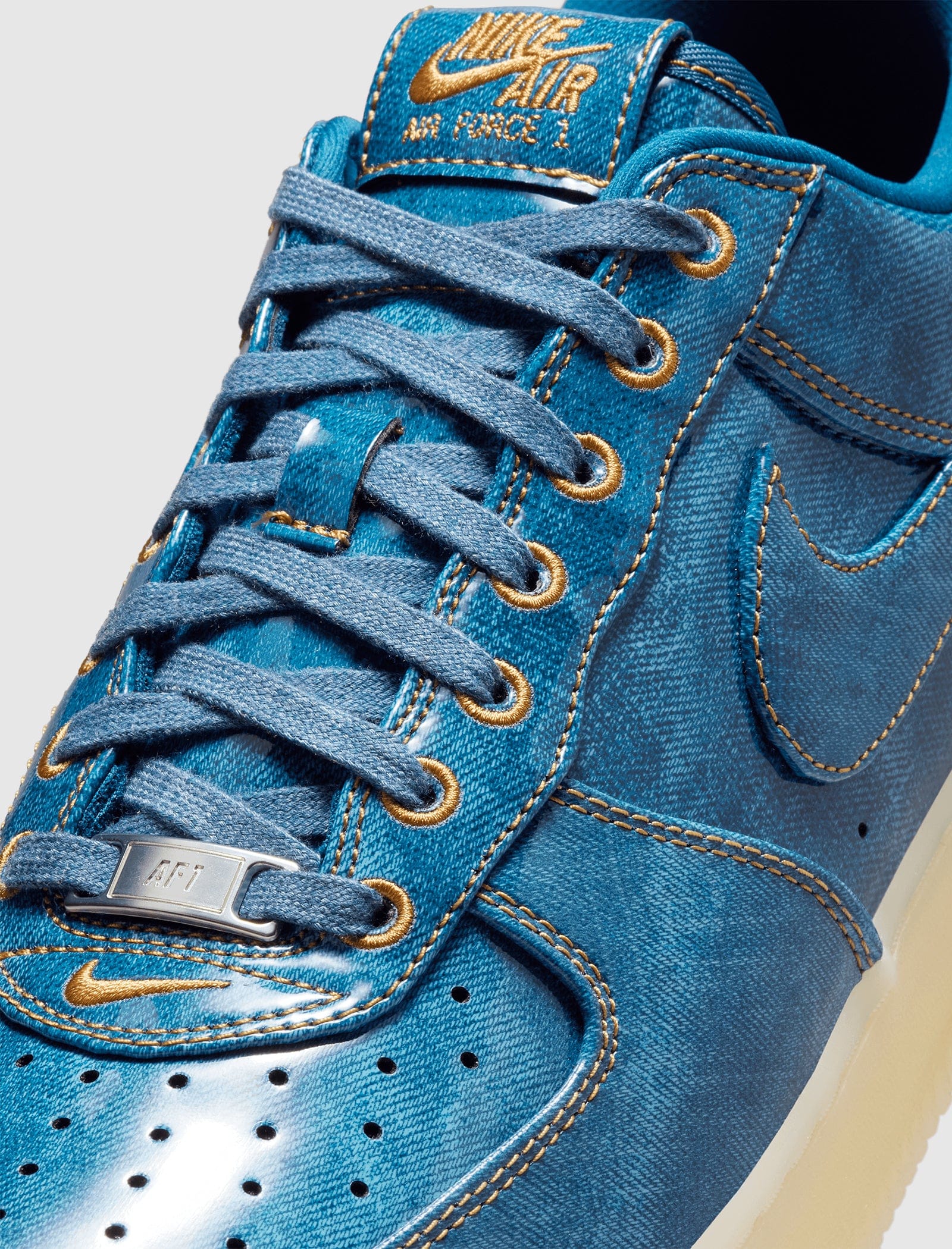 Nike AIR FORCE 1 RETRO "COASTAL BLUE/COASTAL BLUE/NATURAL FLAX"
