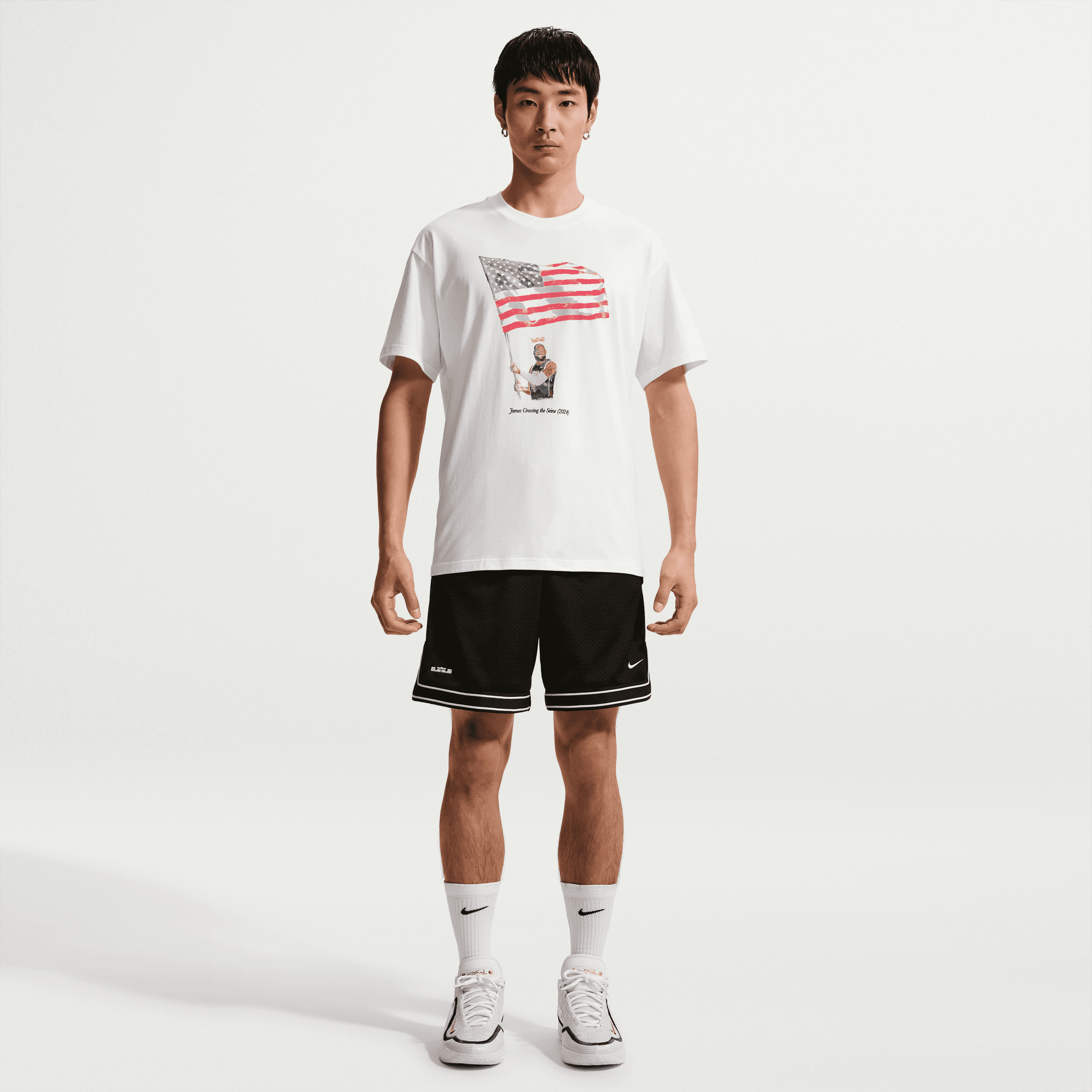 Nike LeBron 'Old Glory' Men's Basketball T-Shirt