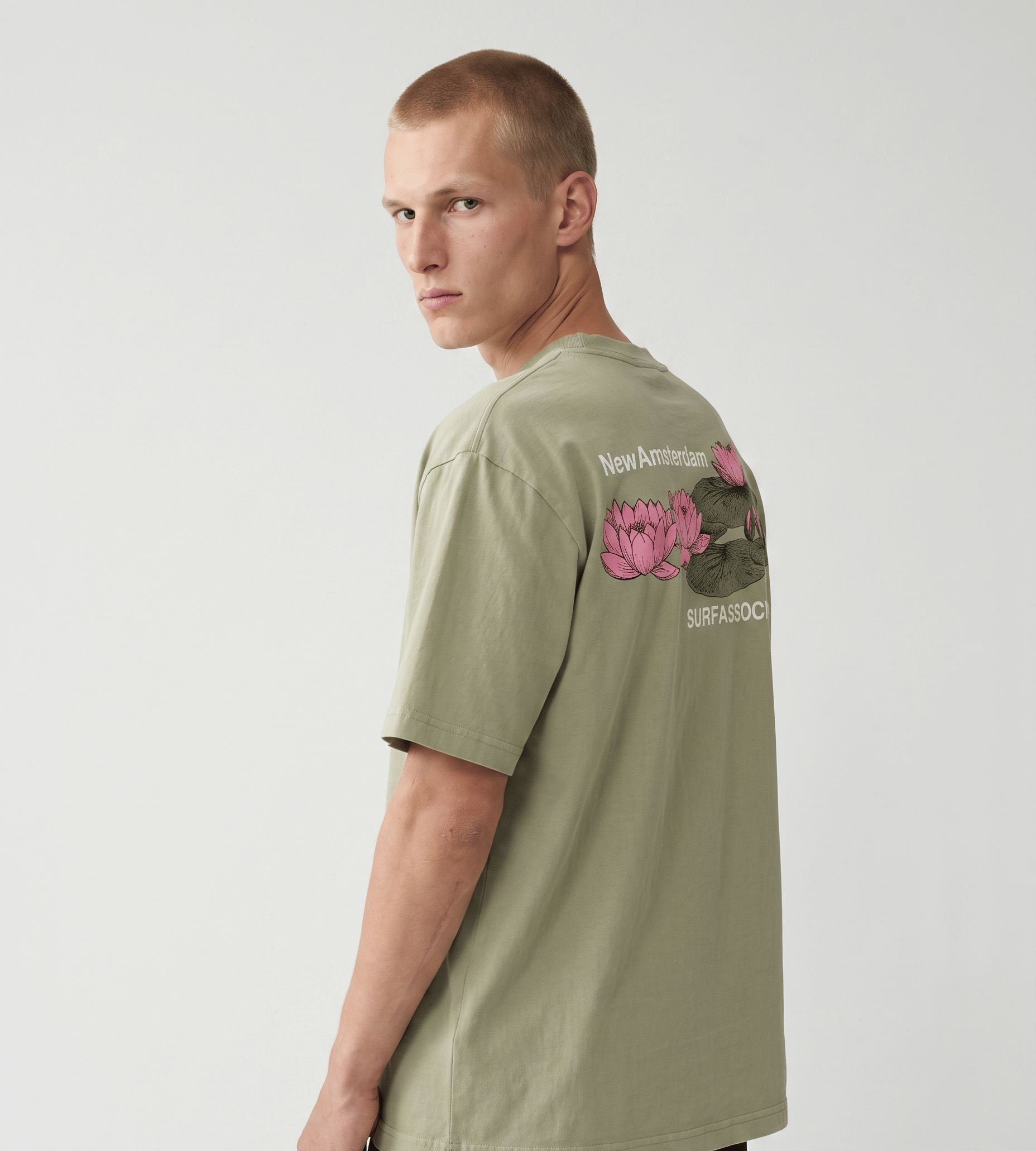 New Amsterdam Surf Association Lilies Tee Sea Grass