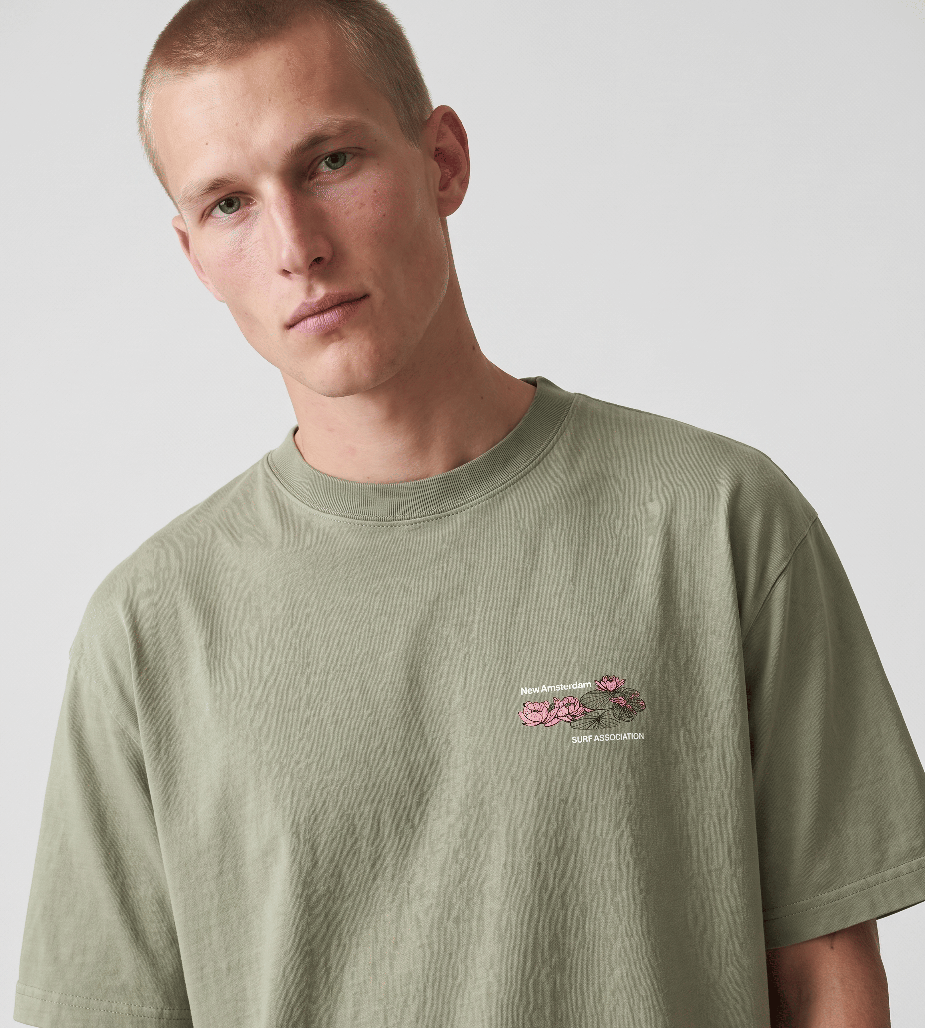 New Amsterdam Surf Association Lilies Tee Sea Grass