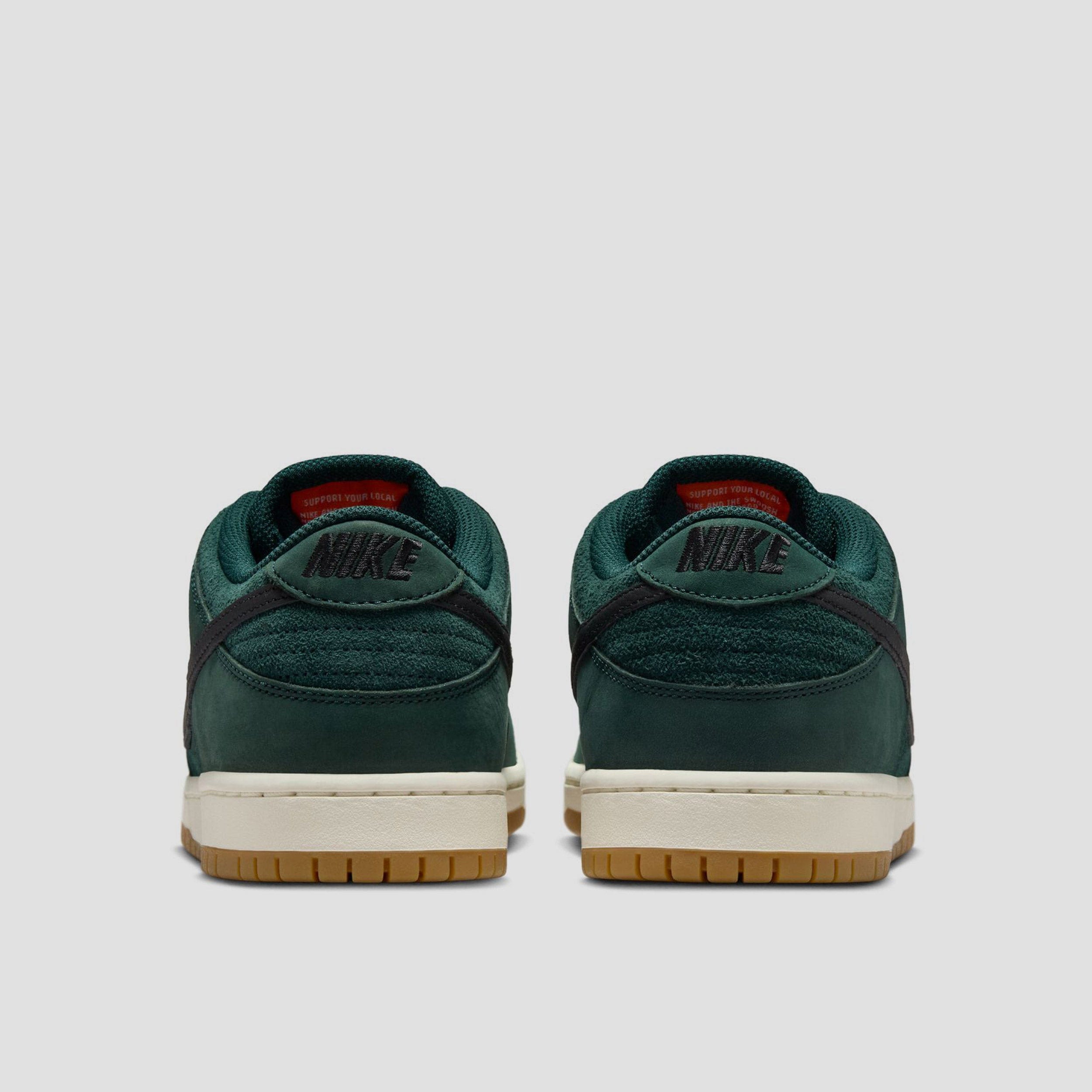 Nike SB Dunk Low Pro Skate Shoes Deep Fir / Black Fir Sail