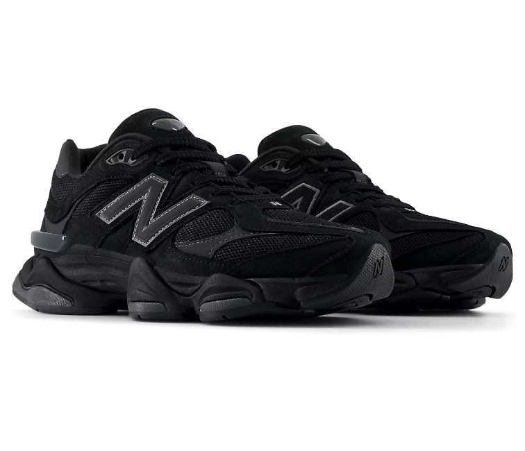 New Balance Women’s New Balance 9060 (Triple Black)