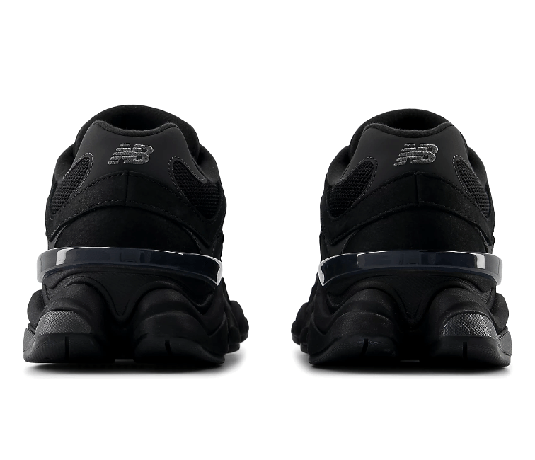 New Balance Women’s New Balance 9060 (Triple Black)